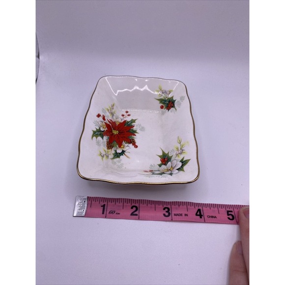 Royal Albert Poinsettia Sweet Meat Nut Dish Bone China England - Picture 7 of 7